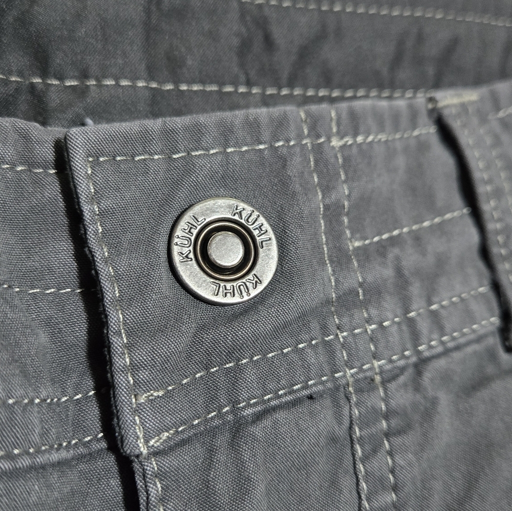 Kuhl Shorts Men’s Size 36 Gray Radikl quick dry outdoor shirt 10” inseam - Picture 3 of 6